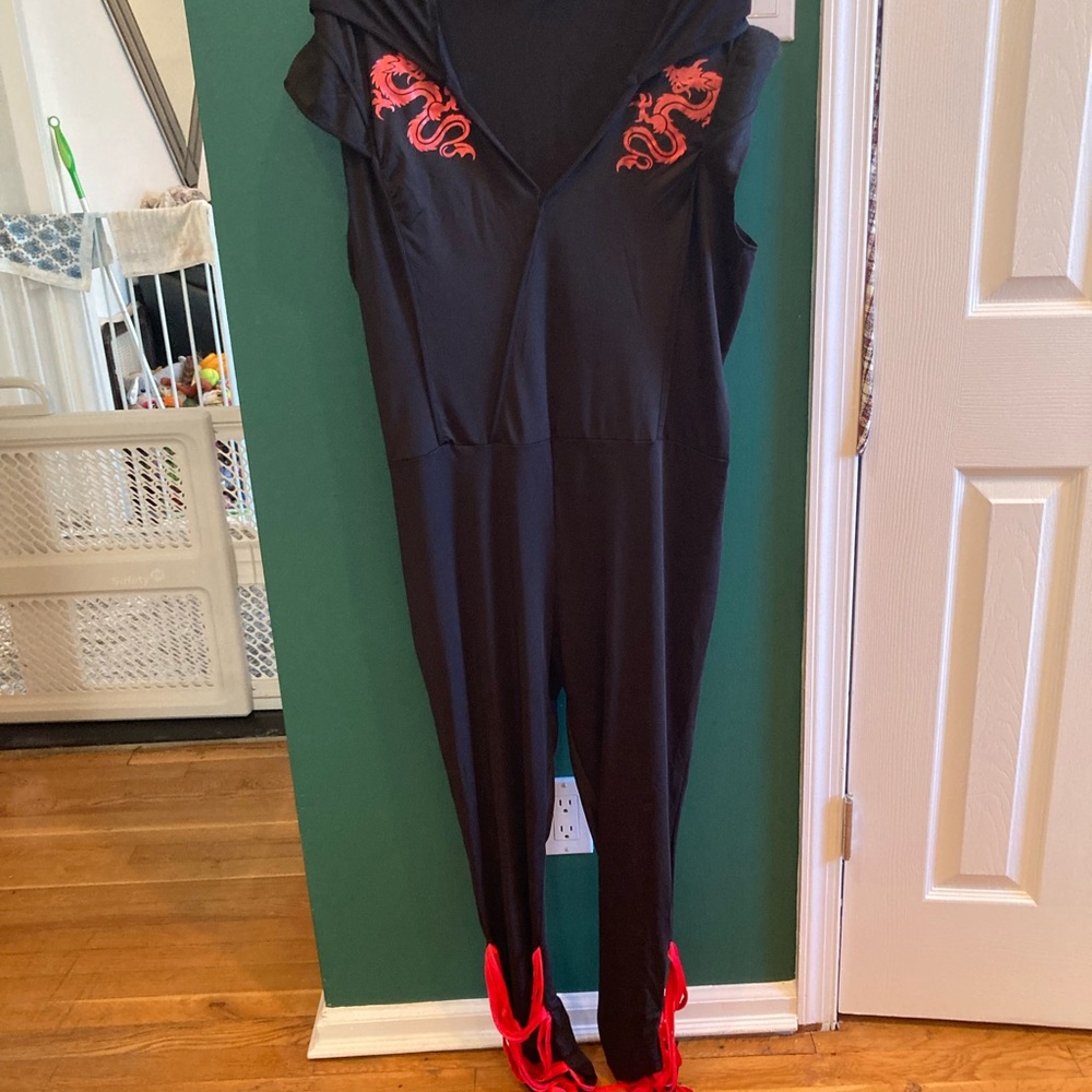 Plus size ninja costume . Wrist straps included but not in photo . Worn once